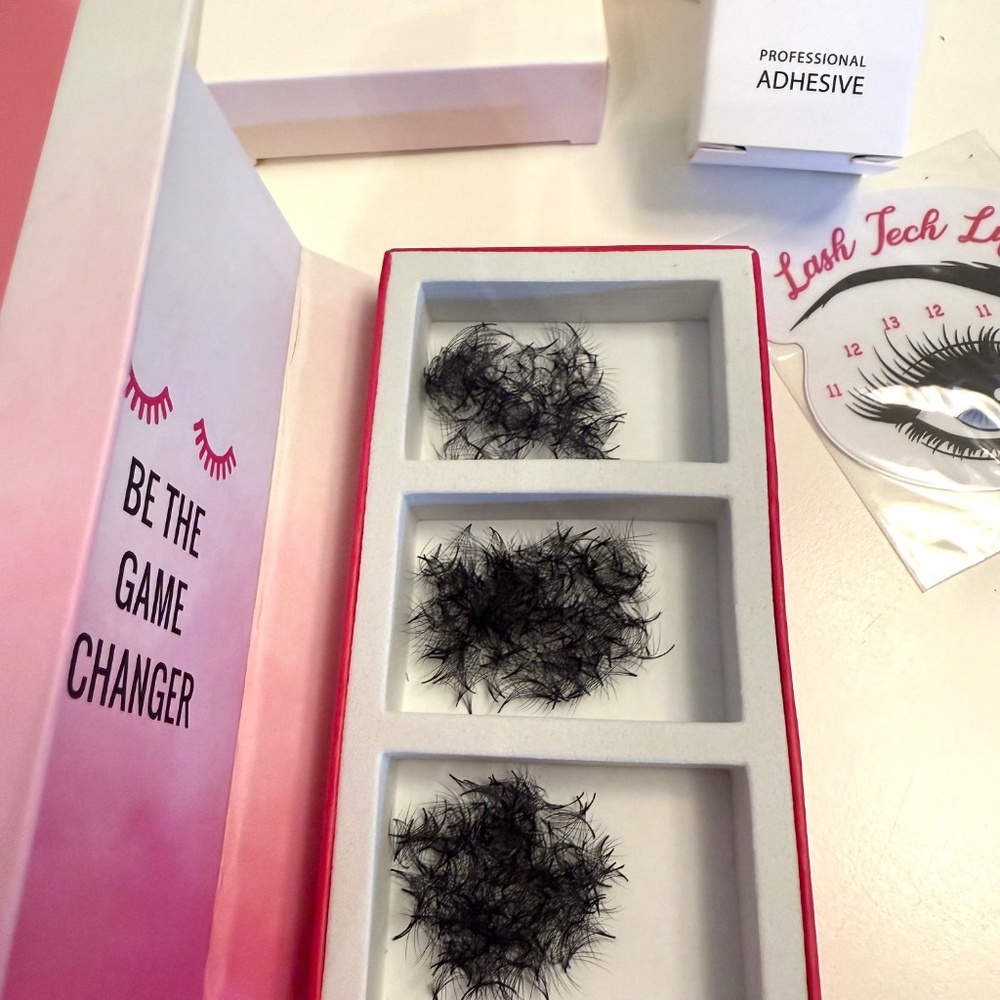 Lash Extension Kit - Picture 4 of 4